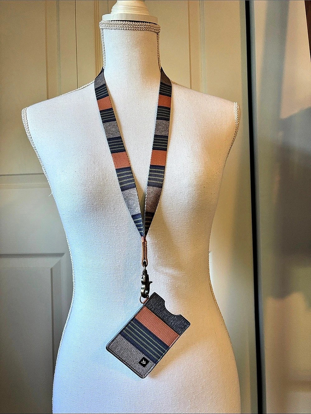 Thread Wsllets Striped Lanyard Card Holder in Gray & Blue & Coral Like New